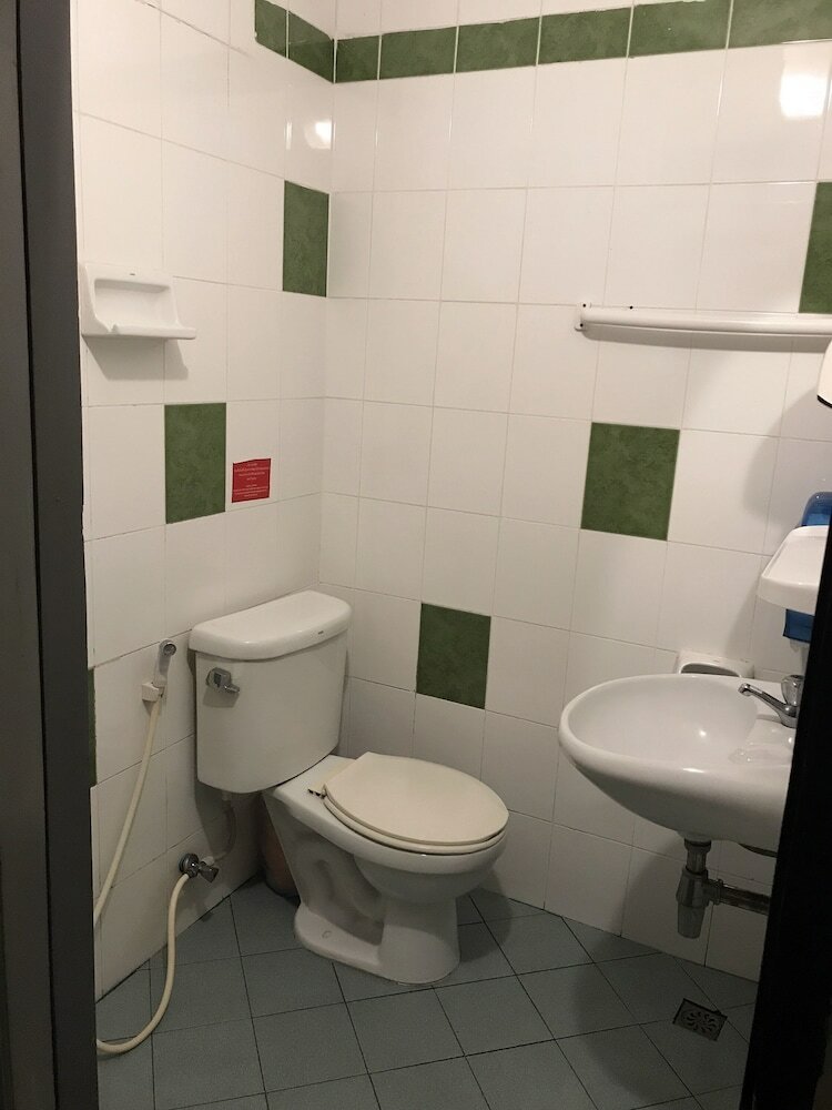 Hostal New Ihouse Hotel