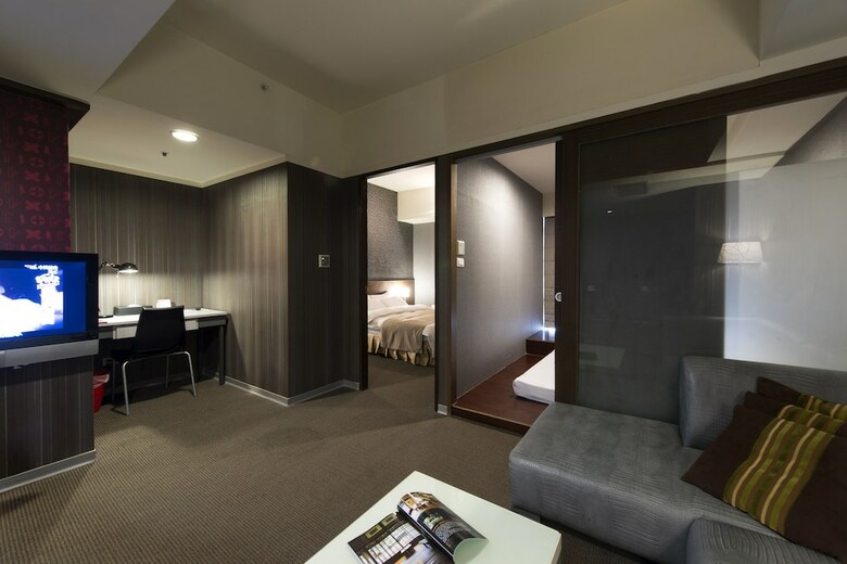 The Galerie Hotel