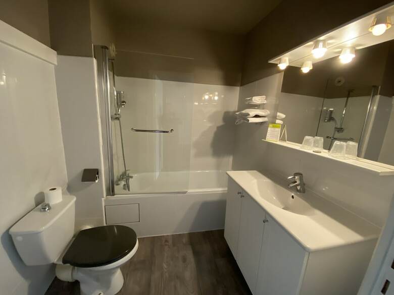 Hotel H�tel Des Fr�nes