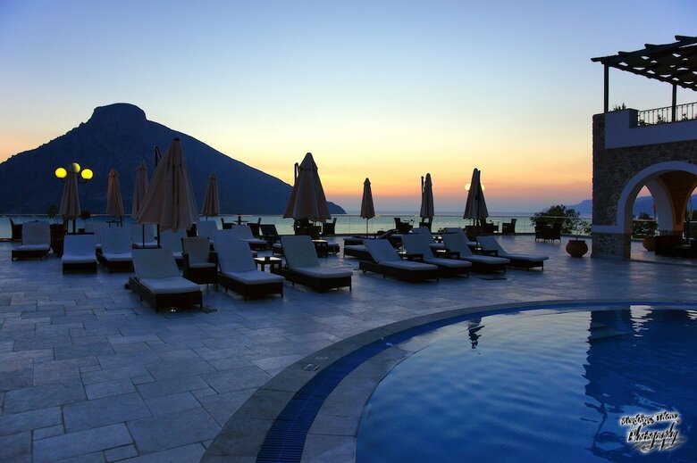 Aparthotel Elena Village