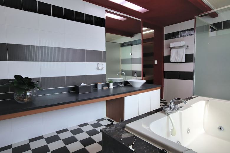 On Smart Hotel
