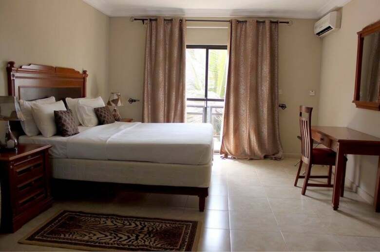Apartamentos Seafront Residences & Hotel