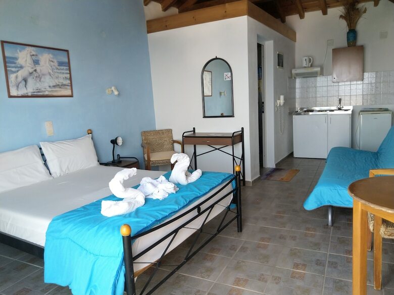 Apartamentos Azalea View Skiathos Studios