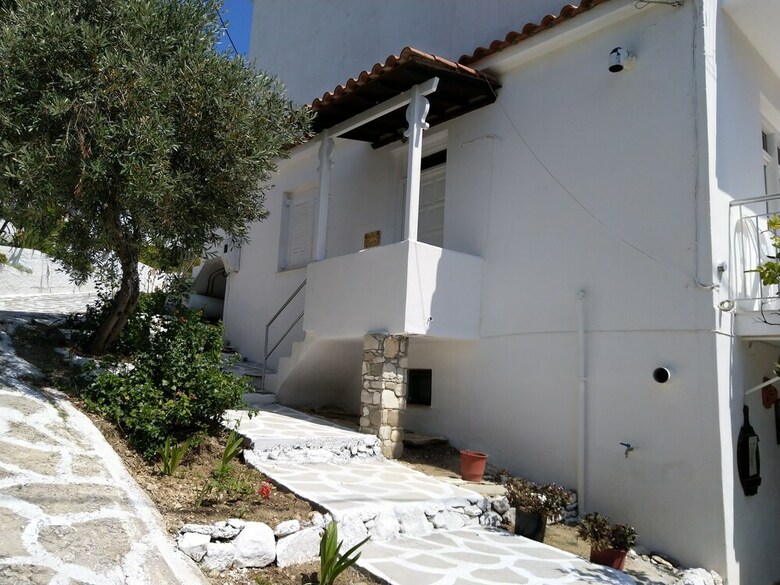 Apartamentos Azalea View Skiathos Studios