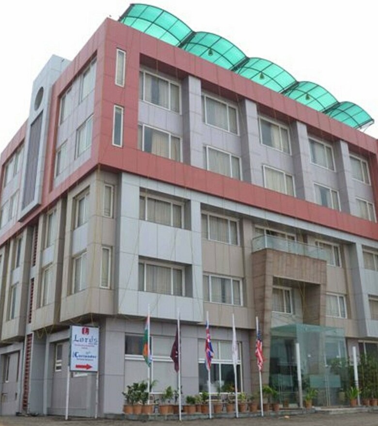 Hotel Dwarikadish Lords Eco Inn Dwarika