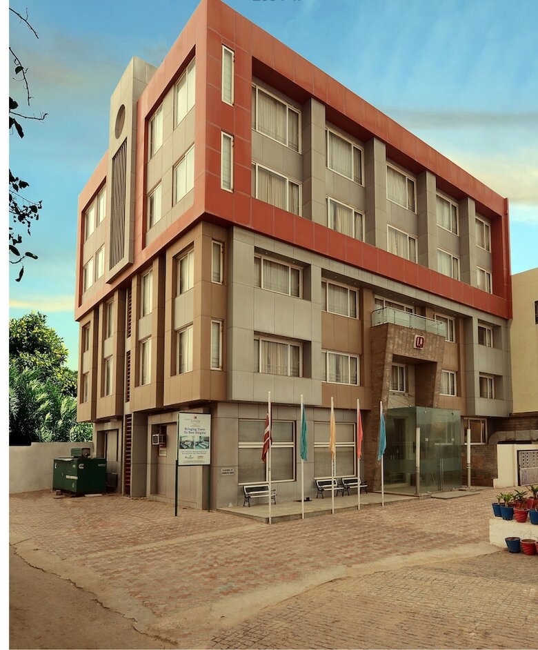 Hotel Dwarikadish Lords Eco Inn Dwarika