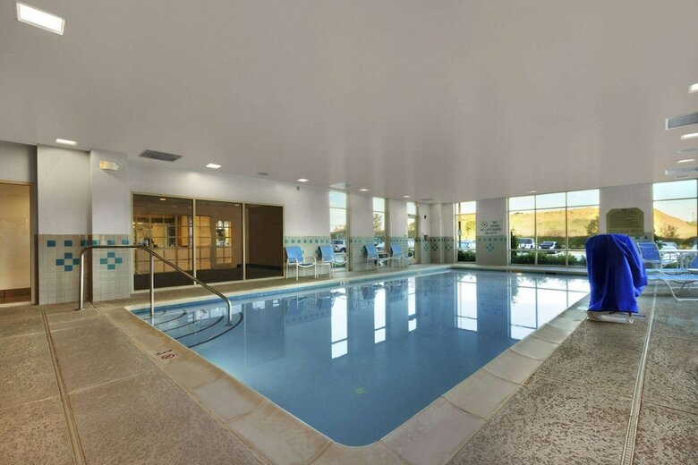 Hotel Embassy Suites Dulles - North/loudoun