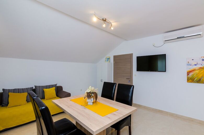 Apartments Sandito