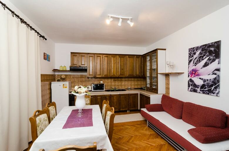 Apartments Sandito