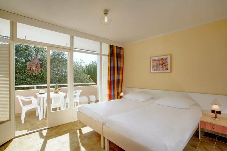 Hotel Lanterna Sunny Resort By Valamar