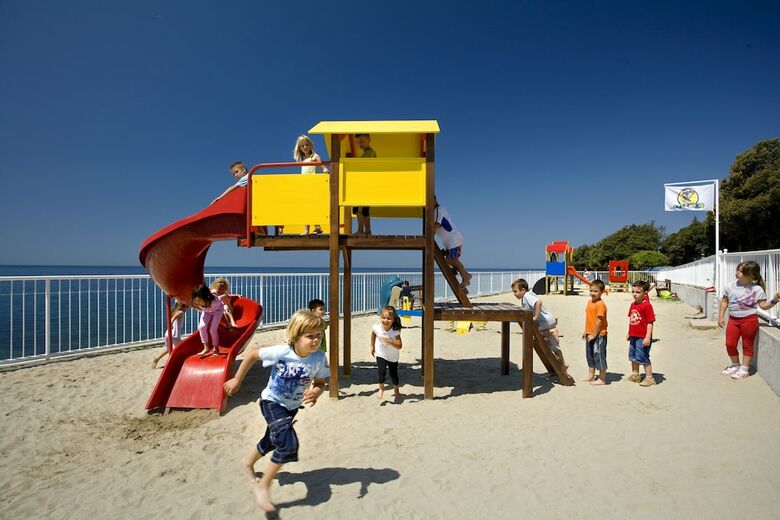 Hotel Lanterna Sunny Resort By Valamar