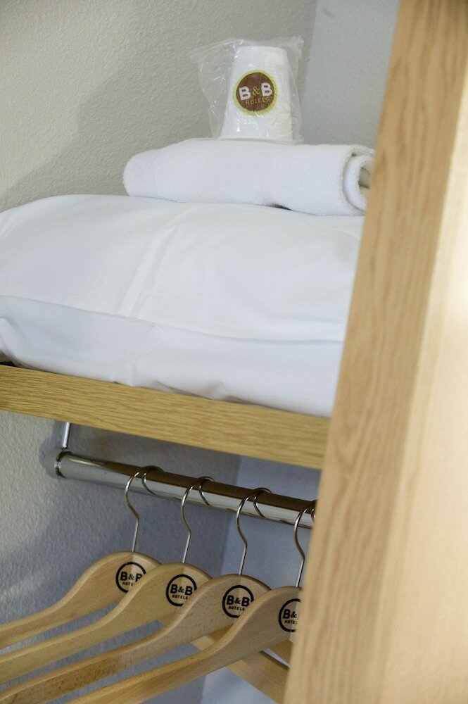 Hotel B&B H�tel Valenciennes