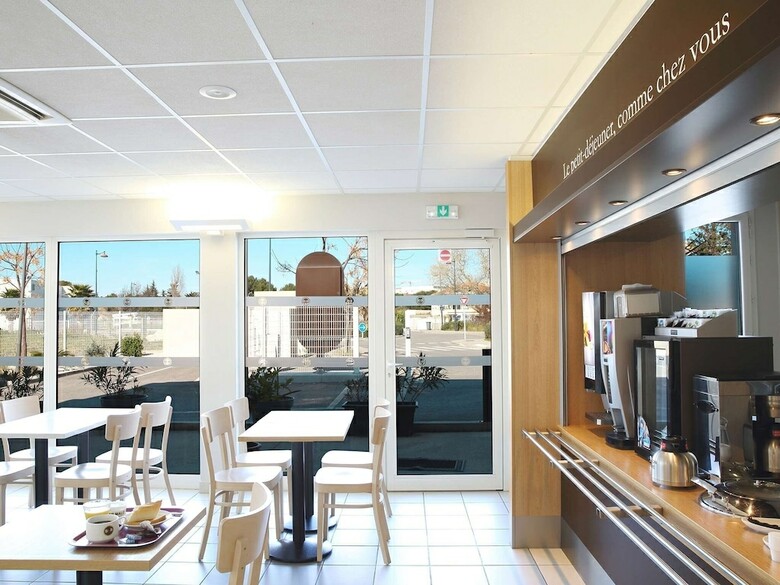 Hotel B&B H�tel Marseille A�roport St Victoret