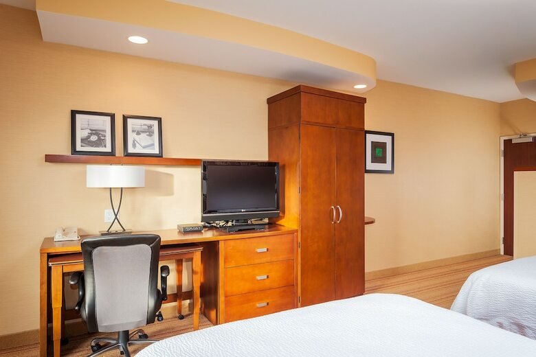 Hotel Courtyard By Marriott Ventura Simi Valley