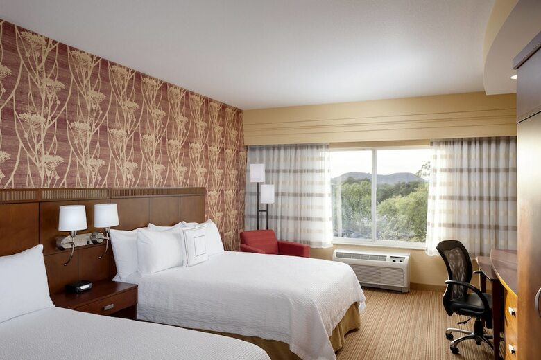 Hotel Courtyard By Marriott Ventura Simi Valley