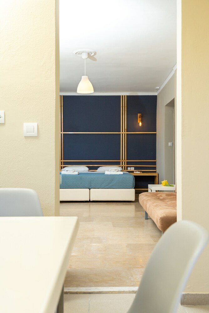 Aparthotel Lefka Hotel, Apartments & Studios