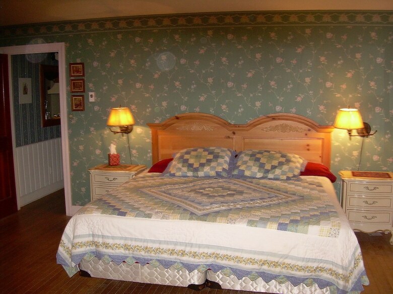 Bed & Breakfast Dodgeton Creek Inn