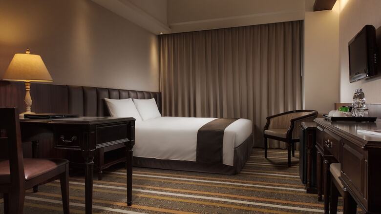 Urban Hotel 33