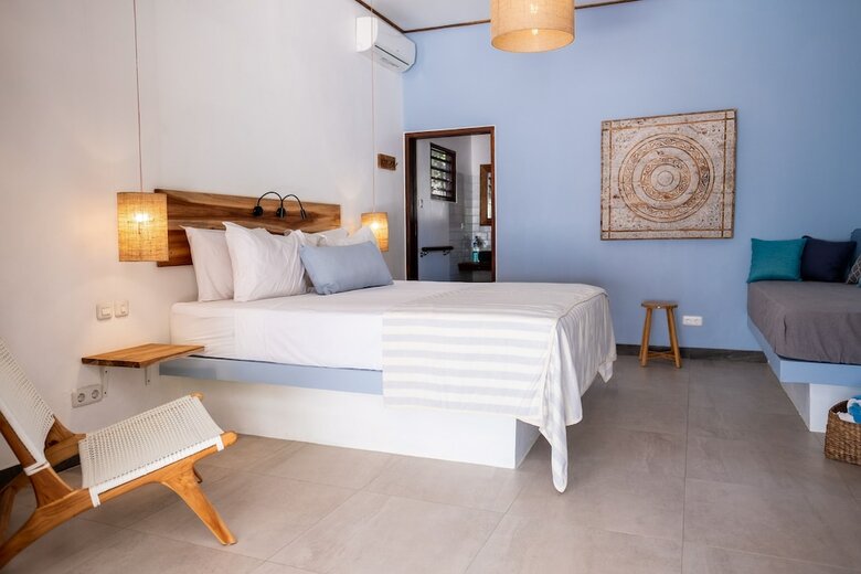 Hotel Karma Kayak