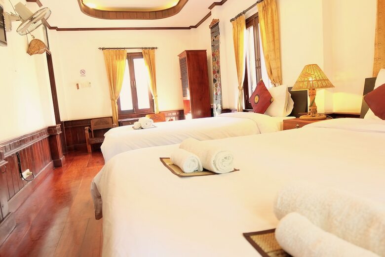 Hotel Phousi Guesthouse