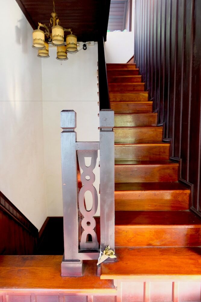 Hotel Phousi Guesthouse