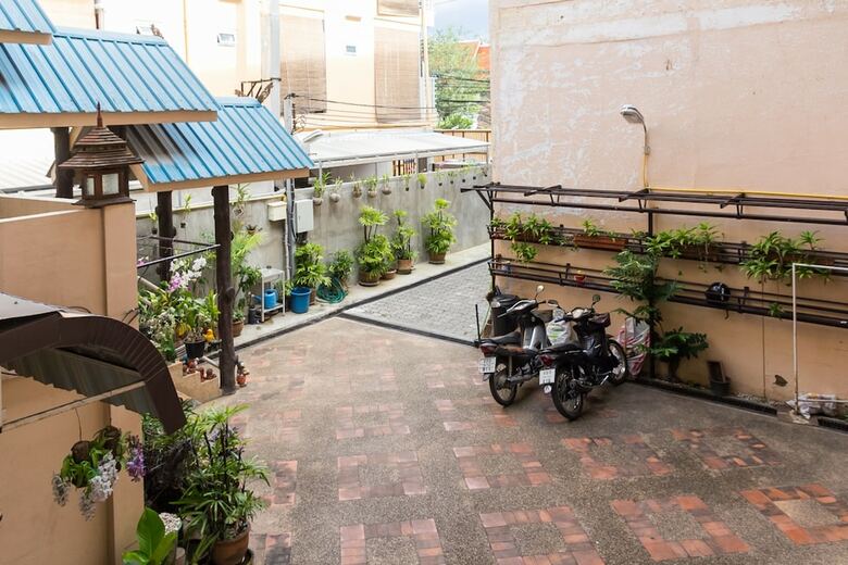 Hotel Jang Sripoom House