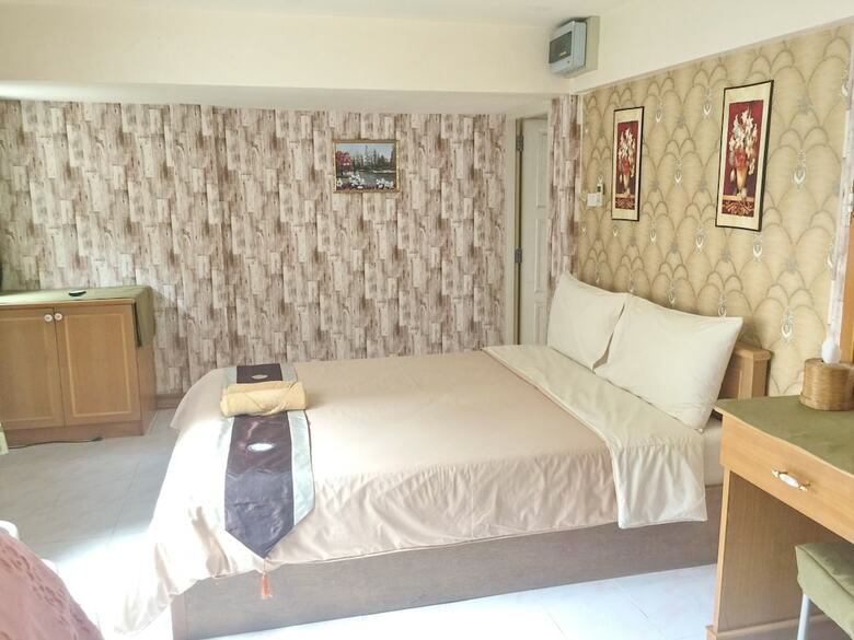 Hotel Jang Sripoom House