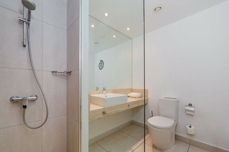 Napa Plaza Hotel-adults Only