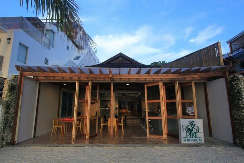 Hotel The Rose Pike At Boracay