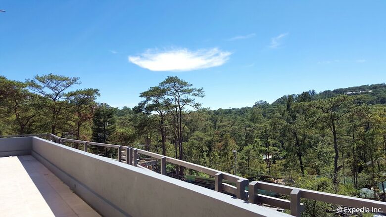 Newtown Plaza Hotel