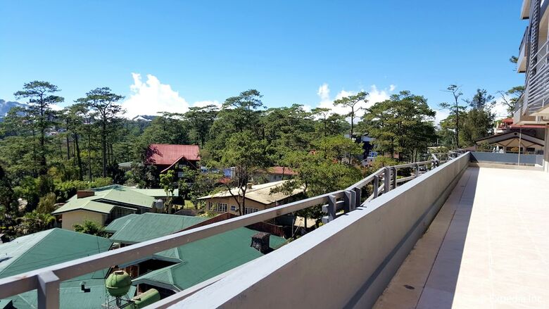 Newtown Plaza Hotel