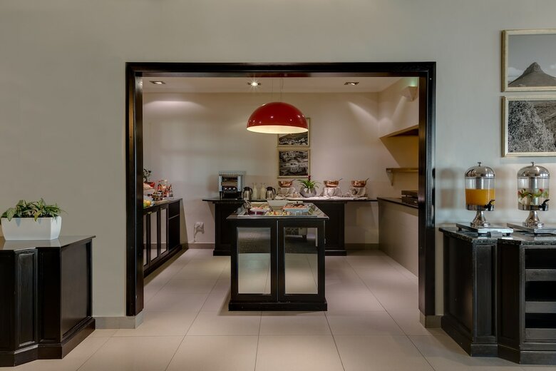 Protea Hotel By Marriott Cape Town Tyger Valley