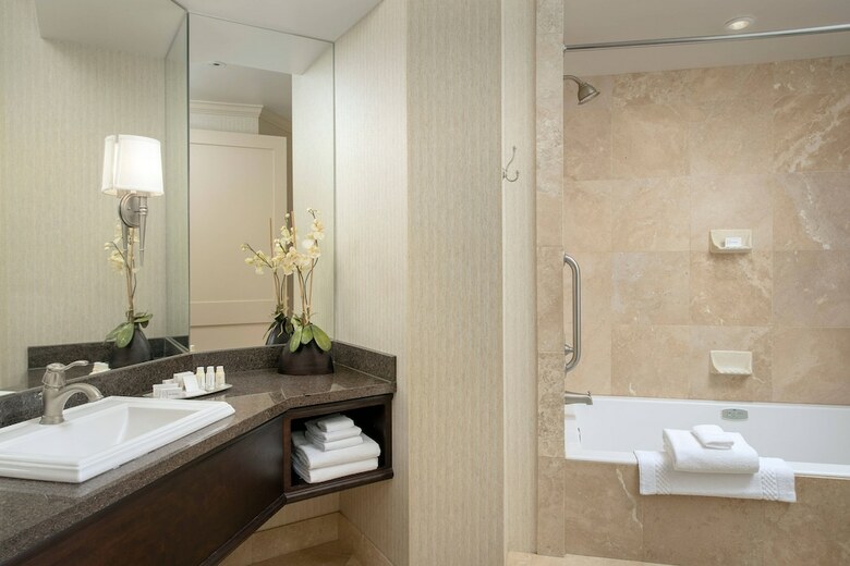 Hotel Courtyard By Marriott Tacoma Downtown