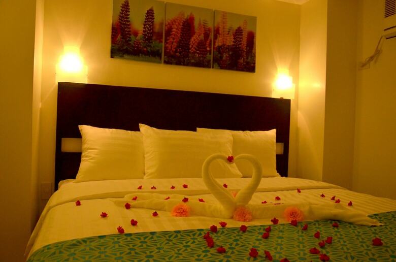 Hotel The Orient Beach Boracay