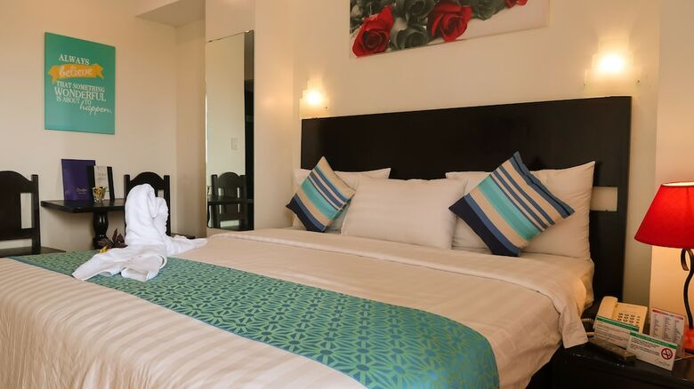 Hotel The Orient Beach Boracay