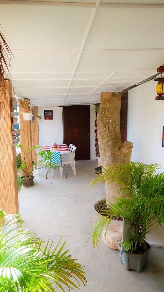Hotel The Orient Beach Boracay