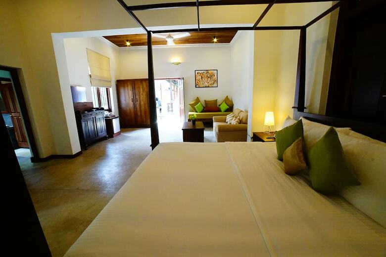 Hotel Lespri Grand