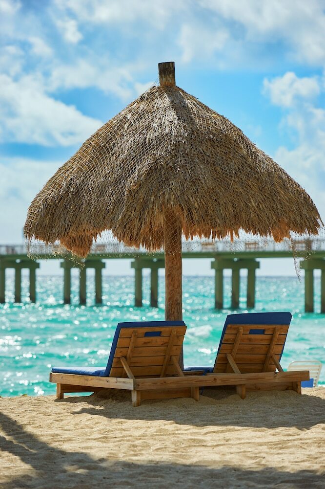 Apartamento Newport Beachside Resort