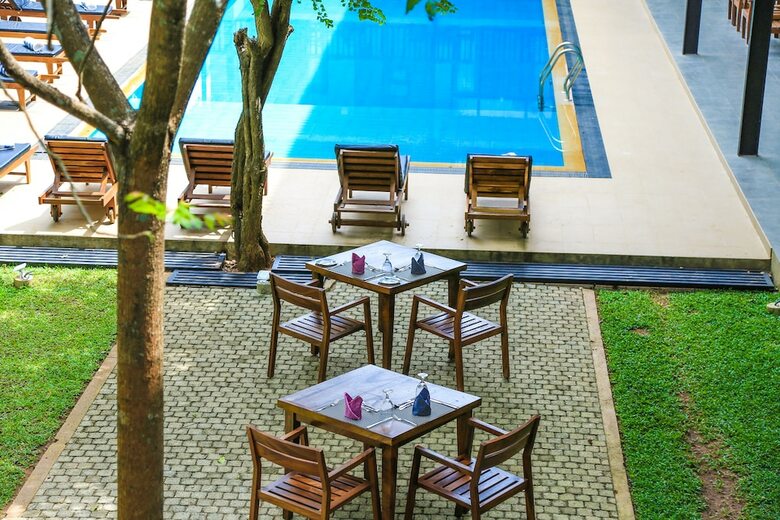 Hotel Fresco Water Villa