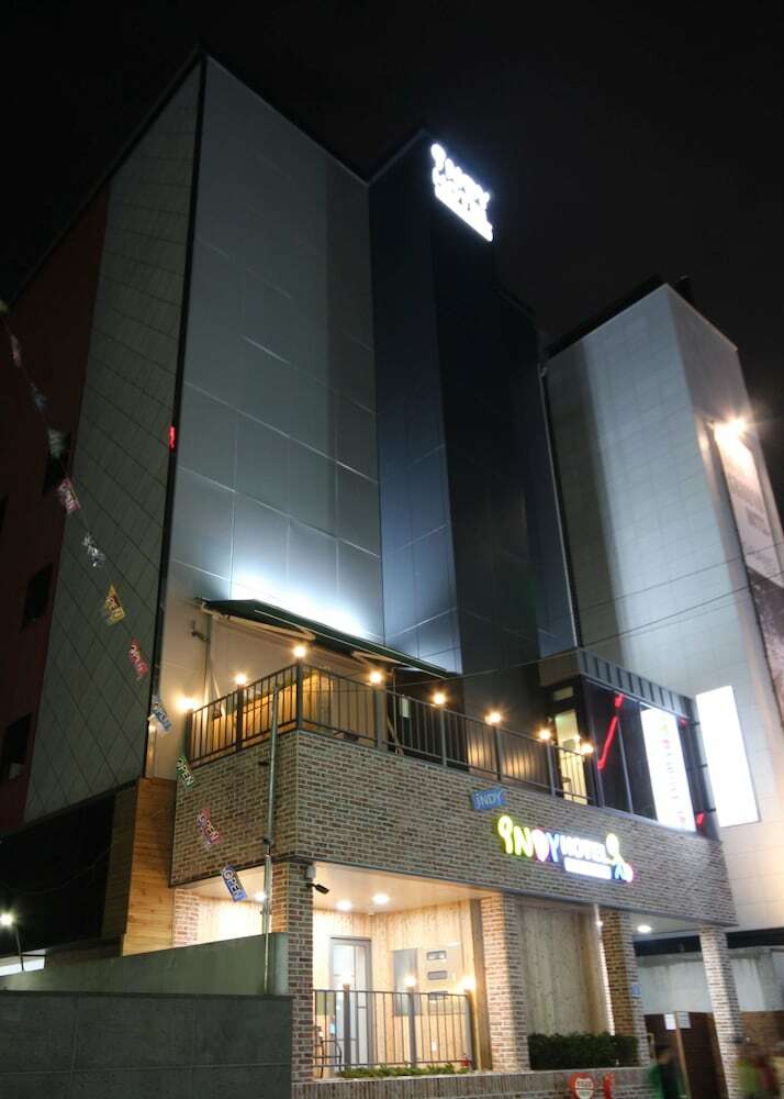 Indy Hotel