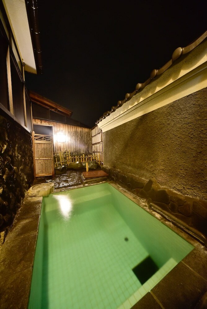 Kusatsu Onsen Kiyoshigekan