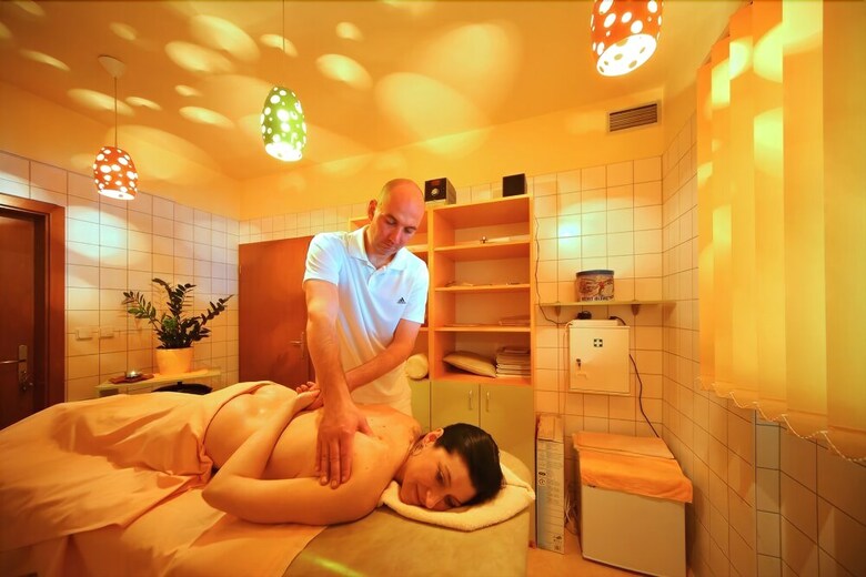 Hotel Aqua Park ?pindler?v Ml�n