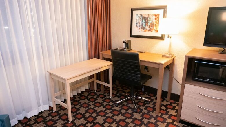 Hotel Best Western Plus Capitol Ridge