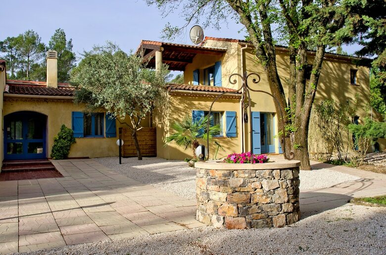 Hotel H�tel Lou Valen