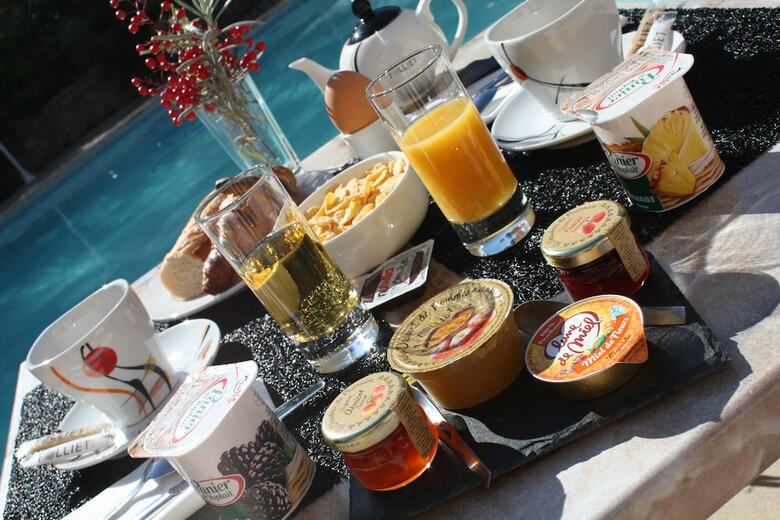Hotel H�tel Lou Valen