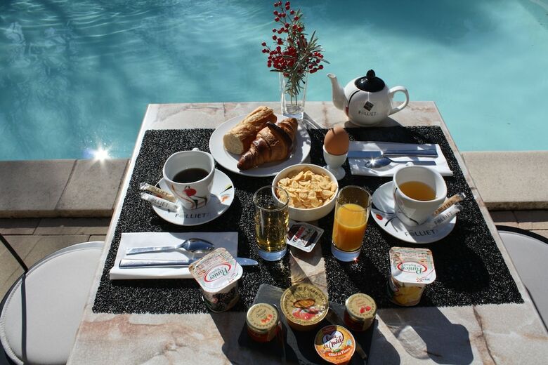 Hotel H�tel Lou Valen