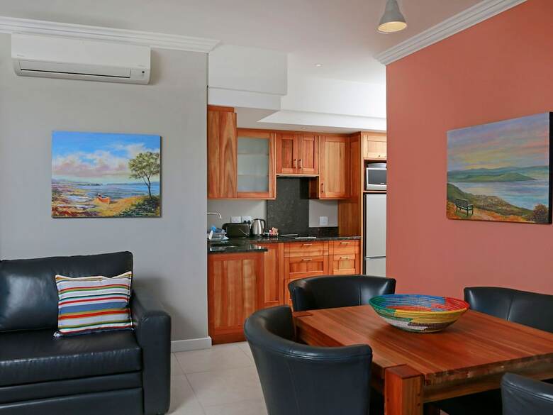 Apartamentos Brenton Haven Beachfront Resort