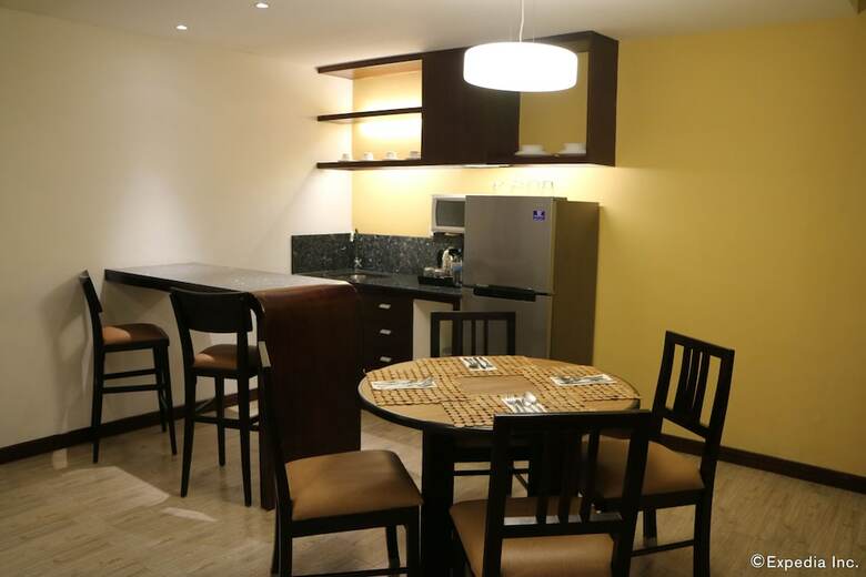 Days Hotel Iloilo