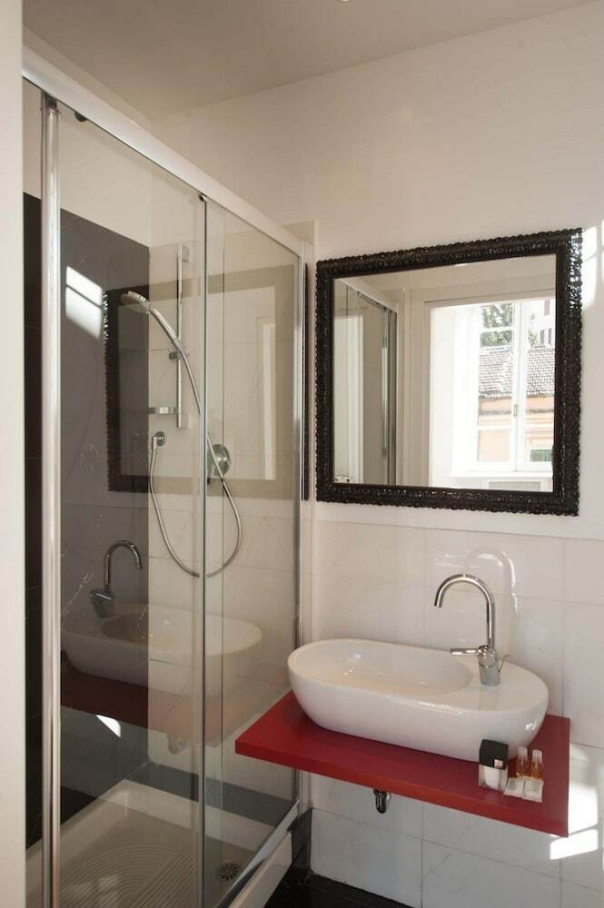 Imperia Suite