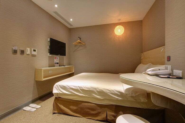 Bayman Hotel